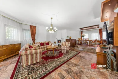 Na predaj 5-izbový dom, 400 m², Dunajská Streda