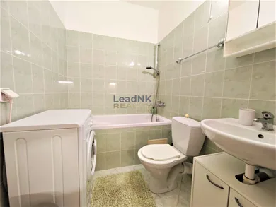 Na prenájom 1-izbový byt, 24 m², Bratislava-Petržalka