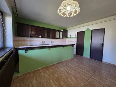 Na predaj 3-izbový dom, 120 m², Ratnovce