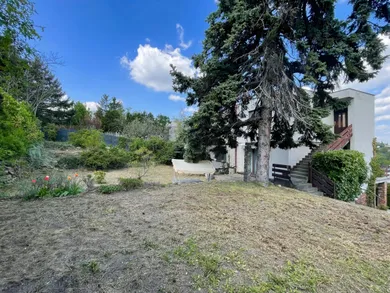 Na predaj dom v Bratislava-Nové Mesto · €720 000 · Pôvodný stav