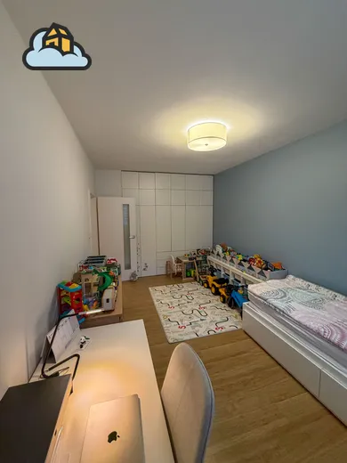Na predaj 3-izbový byt, 89 m², Banská Bystrica