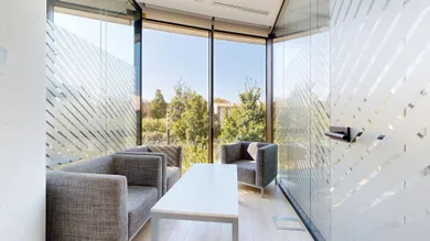 Na prenájom komerčné, 115 m², Bratislava-Staré Mesto, Čulenova