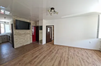 Mieszkania na sprzedaż, 3-pokojowe, Myjava · €118 900