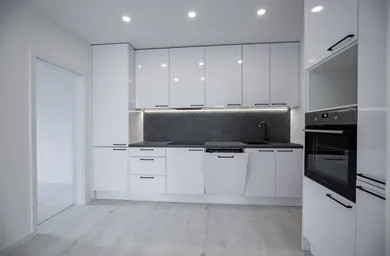 Na predaj 4-izbový byt, 76 m², Trnava, Ulica Teodora Tekela