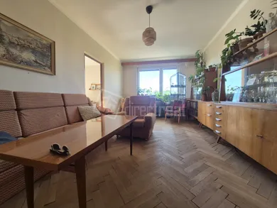 Mieszkania na sprzedaż, 3-pokojowe, Trenčín · €135 000