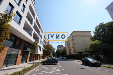 Na prenájom objekt, 15 m², Bratislava-Staré Mesto, Bernolákova