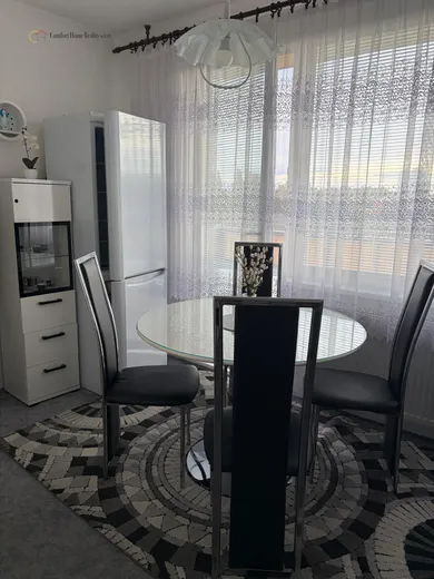 Na predaj 2-izbový byt, 57 m², Nitra