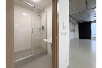 Na predaj komerčné, 240 m², Bratislava-Petržalka, Panónska cesta