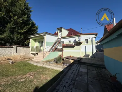 Na predaj 3-izbový dom, 115 m², Hlohovec, Svätopeterská