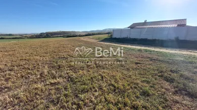 Na predaj pozemok, 673 m², Krnča, Budovateľská