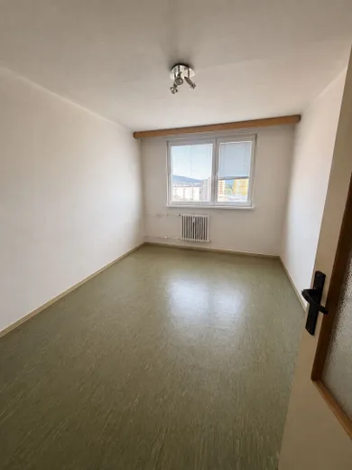 Na predaj 3-izbový byt, 73 m², Topoľčany