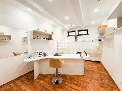 Na predaj objekt, 20 m², Košeca