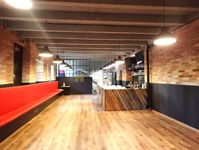 Na prenájom objekt, 300 m², Senica, Senica / Štefánikova
