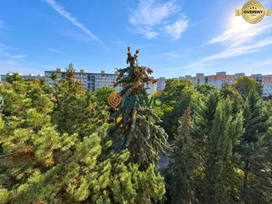 Na predaj 3-izbový byt, 65 m², Bratislava-Vrakuňa, Hradská