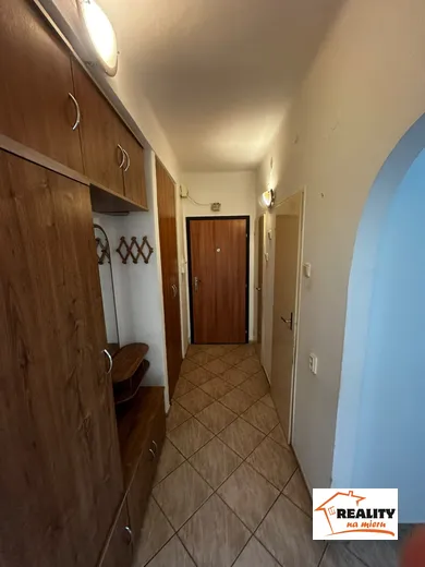 Na predaj 3-izbový byt, 62 m², Bratislava-Ružinov, Súhvezdná