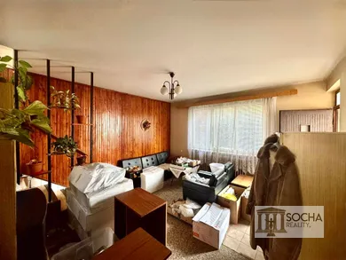 Na predaj 4-izbový dom, 193 m², Modrý Kameň, Zvolenská