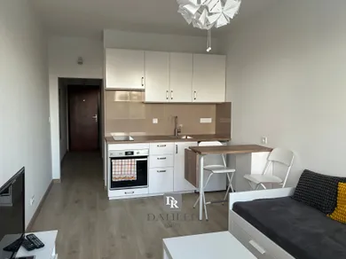 Na prenájom 1-izbový byt, 26 m², Bratislava-Rača, Horná