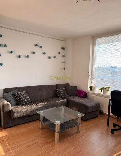 Na predaj 4-izbový byt, 95 m², Bratislava-Nové Mesto, Nová Rožňavská