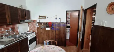 Na predaj 5-izbový dom, 320 m², Rohovce
