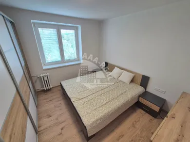Na prenájom 3-izbový byt, 63 m², Banská Bystrica