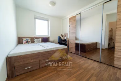 Na predaj 3-izbový byt, 72 m², Bratislava-Nové Mesto, Vajnorská