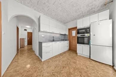 Eladó lakások, 3-szobás, Senec · €194 990