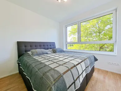 Na prenájom 3-izbový byt, 77 m², Senica, Sadová