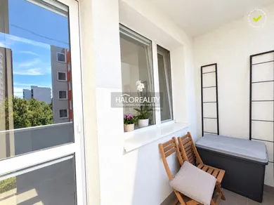 Na predaj 4-izbový byt, 79 m², Bratislava-Dúbravka, Gallayova