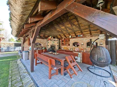 Na predaj 4-izbový dom, 150 m², Blahová