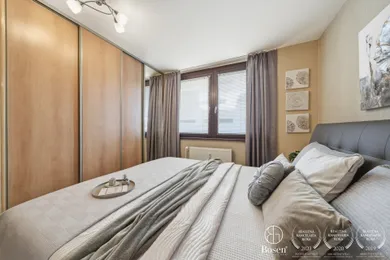 Na predaj 3-izbový byt, 83 m², Bratislava-Staré Mesto, Šancová