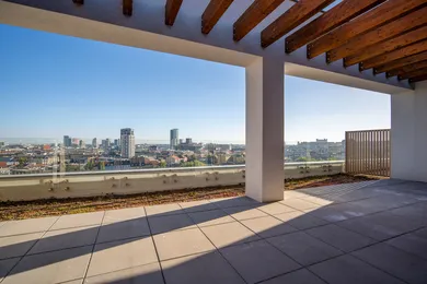 Na prenájom 3-izbový byt, 70 m², Bratislava-Nové Mesto, Matúškova