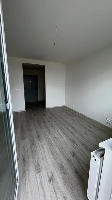 Na predaj 1-izbový byt, 34 m², Bratislava-Ružinov, Ivanská cesta