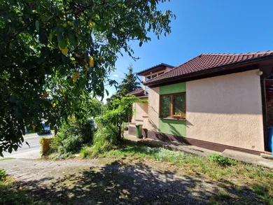 Na predaj 5-izbový dom, 132 m², Myjava, Moravská