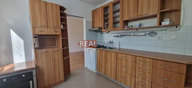 Mieszkania na sprzedaż, 4-pokojowe, Nové Zámky · €150 000