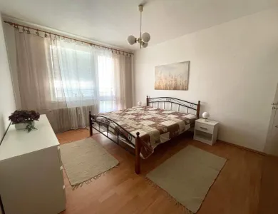 Na prenájom byt v Brezno · €600 · Dokončené