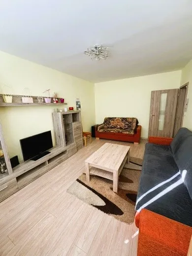 Na prenájom 2-izbový byt, 59 m², Malacky, Bernolákova