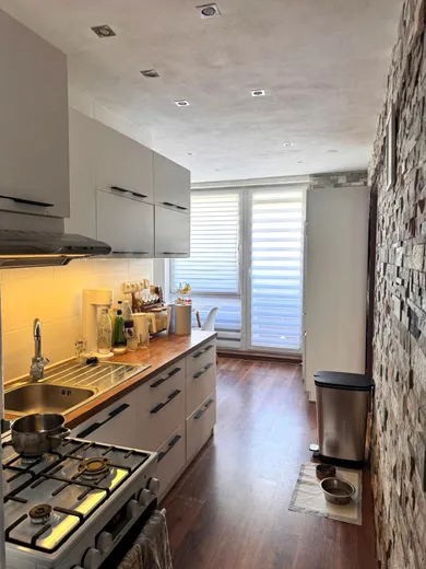 Na predaj 3-izbový byt, 69 m², Levice, Ul. M. R. Štefánika