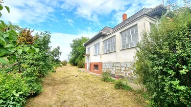 Na predaj 4-izbový dom, 733 m², Tušice