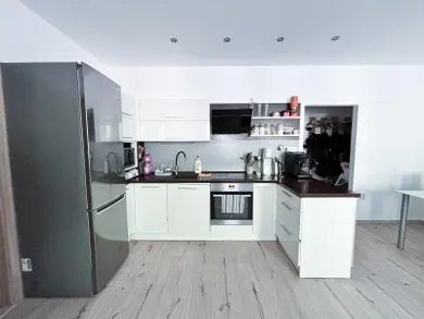 Na predaj 2-izbový byt, 56 m², Skalica, SNP