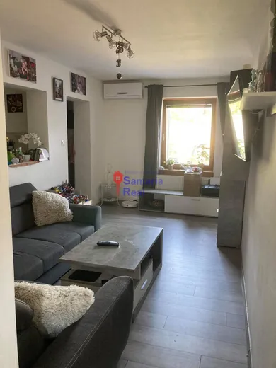 Na predaj 7-izbový dom, 195 m², Kútniky