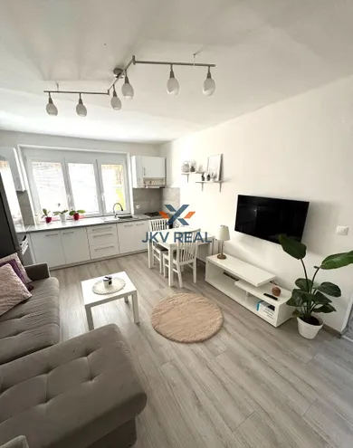 Na prenájom 2-izbový byt, 41 m², Nitra, Schurmannova