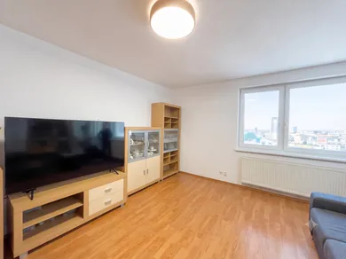 Mieszkania na sprzedaż, 5-pokojowe, Bratislava-Dúbravka · €672 000