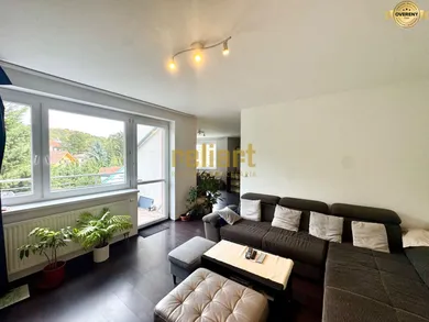 Na predaj 3-izbový byt, 83 m², Bratislava-Nové Mesto, Klenová