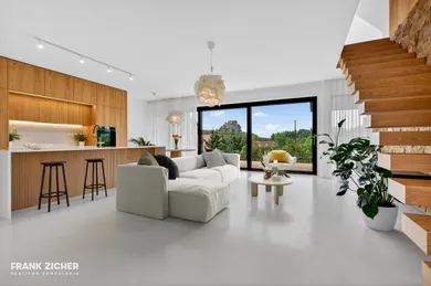 Domy na predaj 4-izbový, Bratislava-Devín · €1 140 000