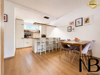 Na predaj 3-izbový byt, 76 m², Trenčianske Teplice