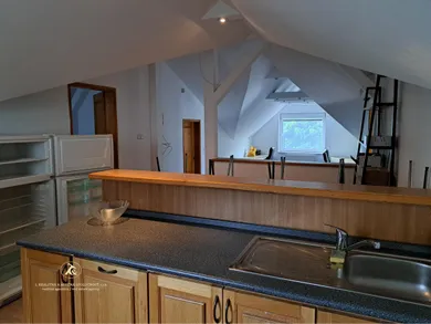 Lokale komercyjne na wynajem, Bratislava-Staré Mesto · €950