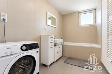 Na predaj 2-izbový byt, 62 m², Bratislava-Devínska Nová Ves