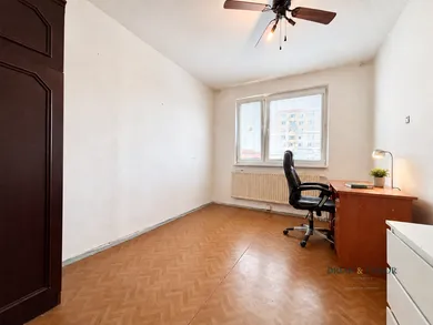 Na predaj 3-izbový byt, 64 m², Bratislava-Petržalka, Gercenova