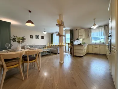 Mieszkania na sprzedaż, 5-pokojowe, Bardejov · €250 000