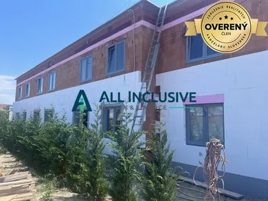 Na predaj dom, 121 m², Most pri Bratislave